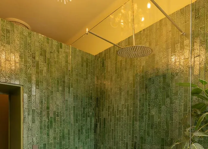 Maison Lezard Hotel