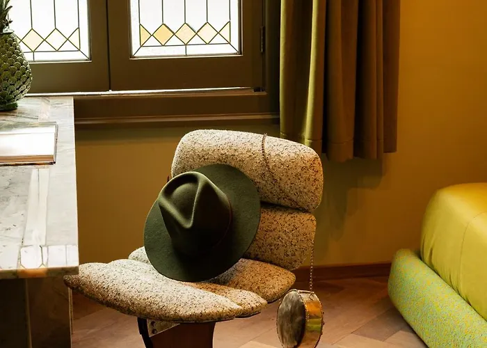 Maison Lezard Hotel