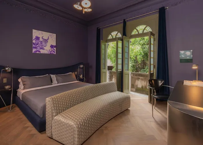 Maison Lezard Hotel